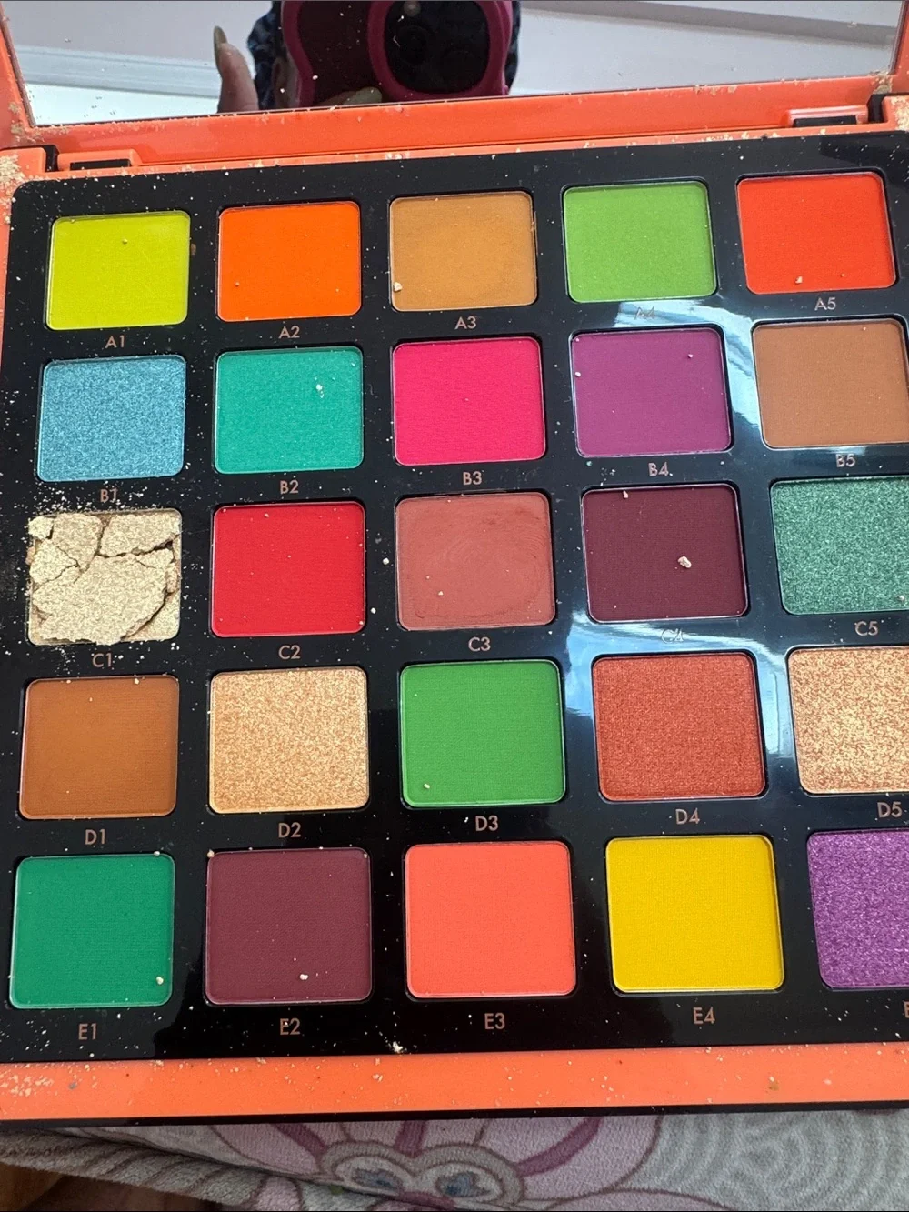 Norvina Orange Eyeshadow Palette - Vibrant Orange Shades